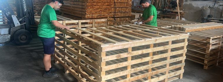 Palets a medida para pistas de padel
